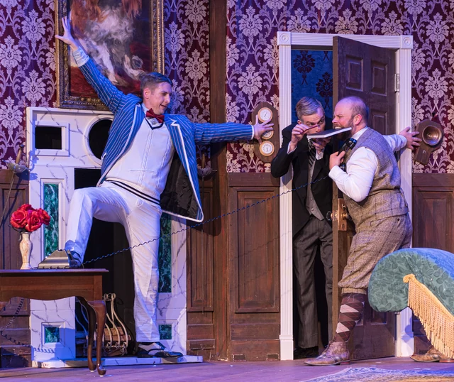 The Play That Goes Wrong